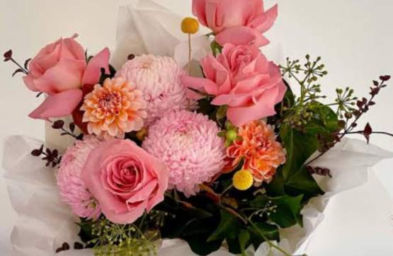Send Your Emotions: Gold Coast Flower Delivery Expresses What Words Cannot